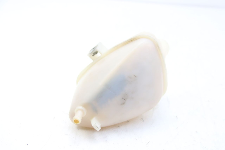 photo de VASO DI ESPANSIONE PIAGGIO BEVERLY 125 (2010 - 2015) - Primo piano tecnico