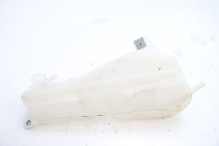 photo de Vaso di espansione BMW C SPORT 650 (2015 - 2021) - Zoom sullo stato d'uso