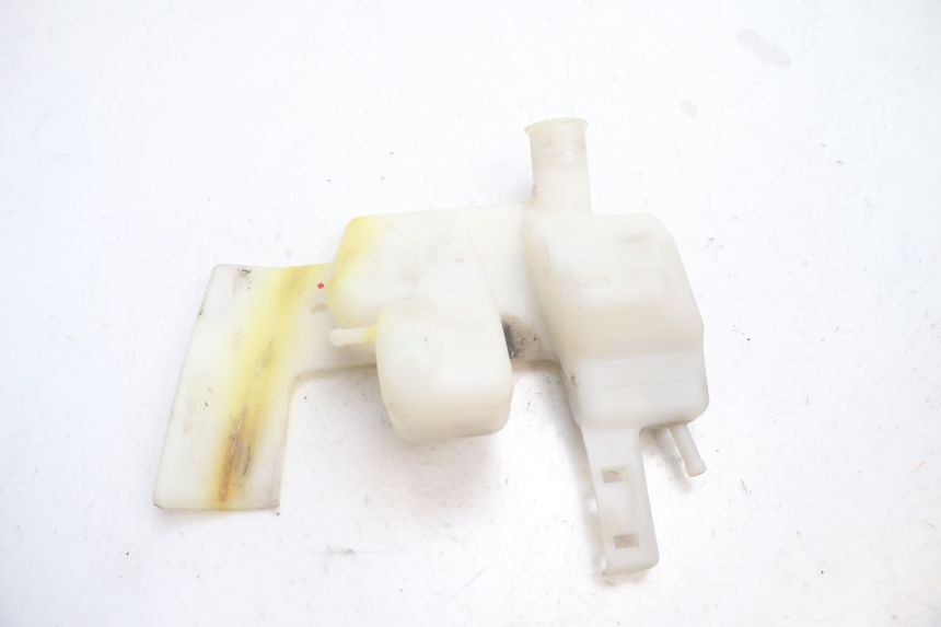 photo de VASO ESPANSIONE HONDA CB F HORNET 600 (2005 - 2006) - Primo piano tecnico
