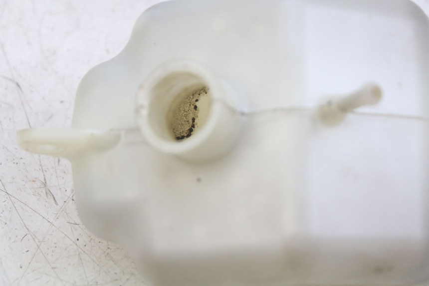 photo de VASO DI ESPANSIONE PEUGEOT CITYSTAR 125 (2011 - 2017) - Dettaglio del componente