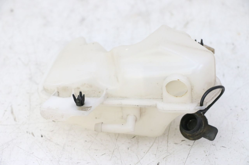 photo de VASO ESPANSIONE BMW G310 R 310 (2016 - 2020) - Zoom sullo stato d'uso