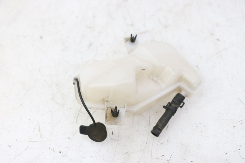 photo de VASO ESPANSIONE BMW G310 R 310 (2016 - 2020) - Altra angolazione