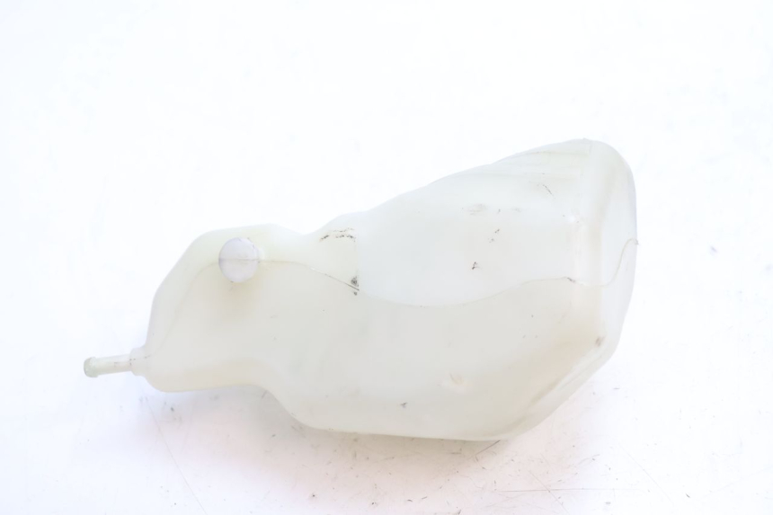 photo de Vaso di espansione SUZUKI GSR 600 (2005 - 2012) - Primo piano tecnico