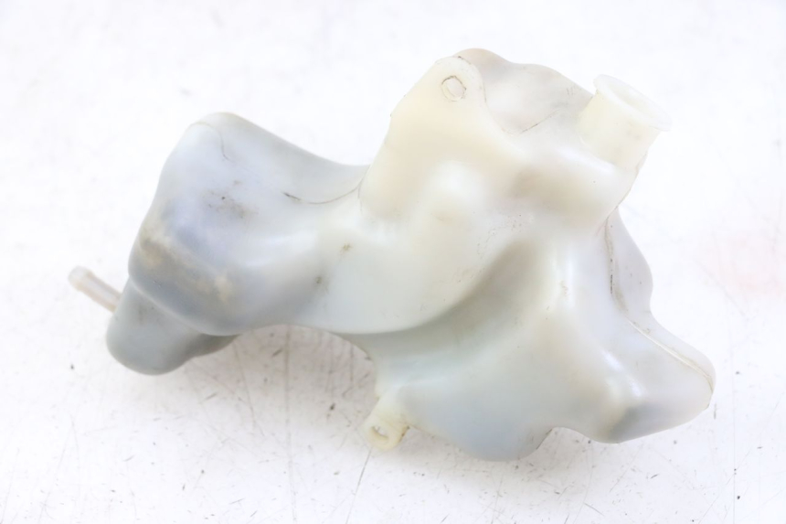 photo de VASO ESPANSIONE HONDA CBR F 1000 (1993 - 1996) - Zoom sullo stato d'uso