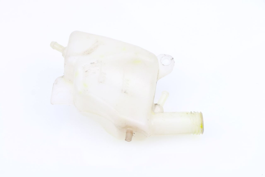 photo de Vaso di espansione KTM DUKE ABS 125 (2011 - 2016) - Zoom sullo stato d'uso