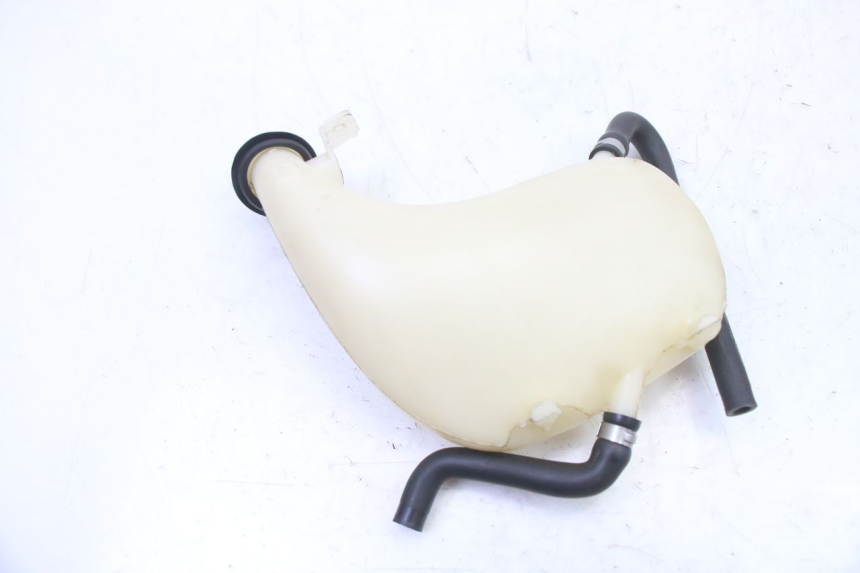 photo de VASO ESPANSIONE PIAGGIO NRG POWER PUREJET 50 (2018 - 2021) - Altra angolazione