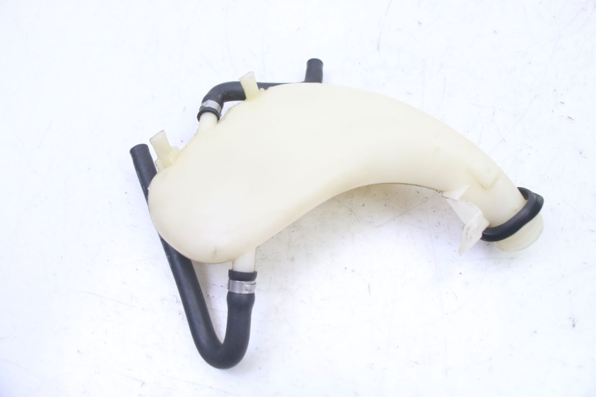 photo de VASO ESPANSIONE PIAGGIO NRG POWER PUREJET 50 (2018 - 2021) - Primo piano tecnico