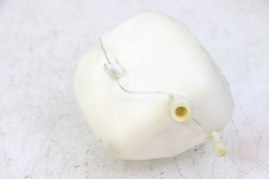 photo de Vaso di espansione PEUGEOT SATELIS 125 (2013 - 2018) - Dettaglio del componente