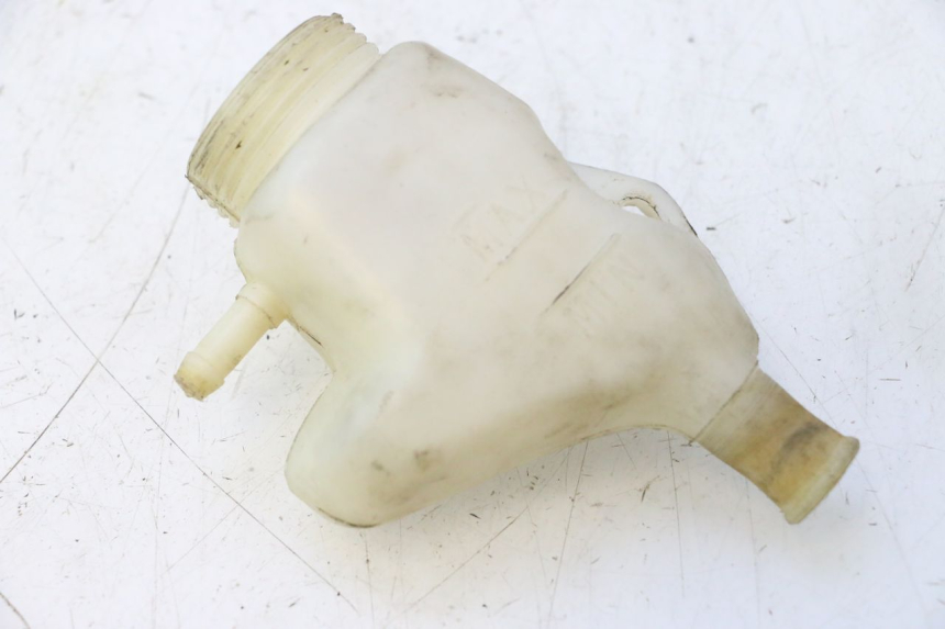 photo de Vaso di espansione APRILIA SCARABEO GT 125 (1999 - 2007) - Primo piano tecnico