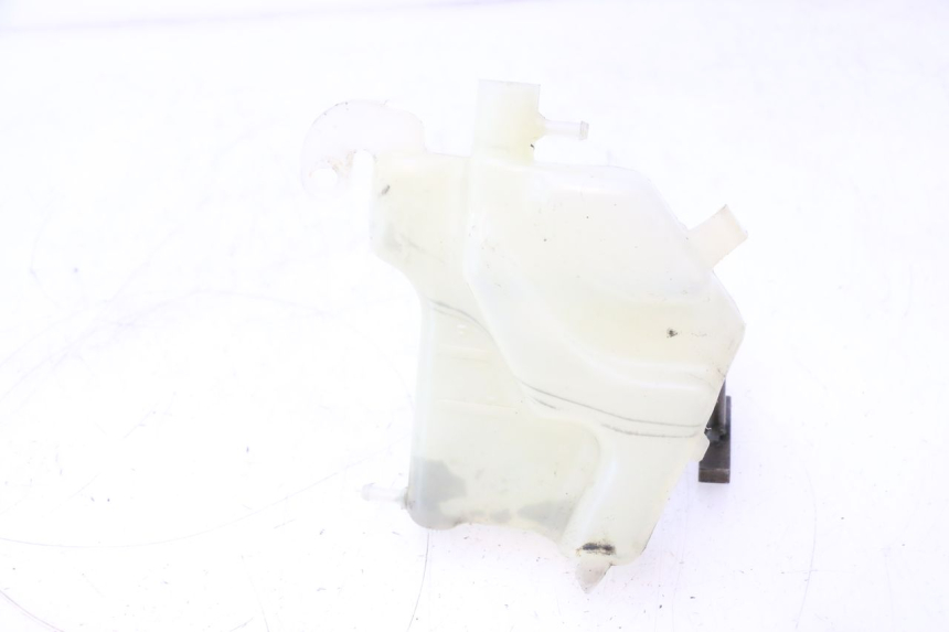 photo de VASO ESPANSIONE SUZUKI SV S 650 (2003 - 2009) - Altra angolazione