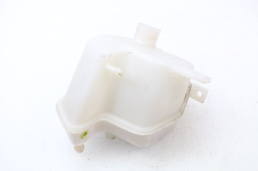 photo de VASO ESPANSIONE PIAGGIO VESPA GTS IE ABS 300 (2016 - 2018) - Zoom sullo stato d'uso