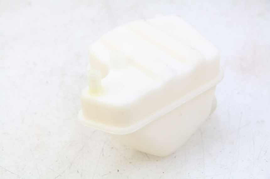 photo de VASO DI ESPANSIONE PIAGGIO VESPA GTS SUPER IE 125 (2009 - 2016) - Altra angolazione