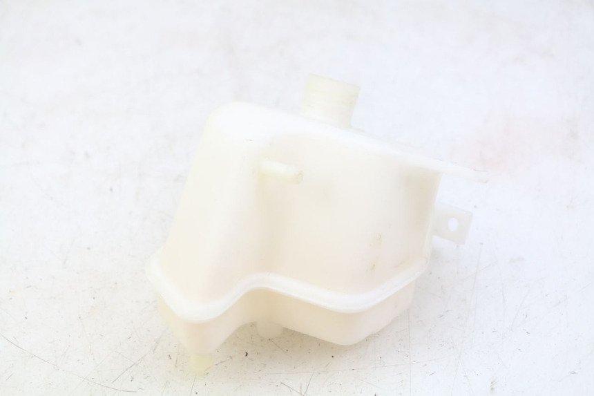 photo de VASO DI ESPANSIONE PIAGGIO VESPA GTS SUPER IE 125 (2009 - 2016) - Primo piano tecnico