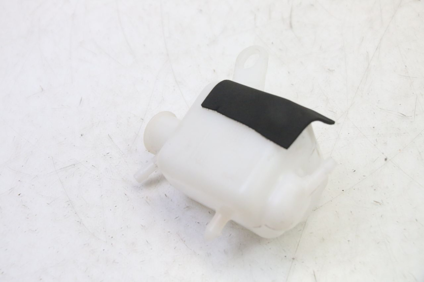 photo de VASO ESPANSIONE YAMAHA XMAX X-MAX 125 (2021 - 2025) - Zoom sullo stato d'uso