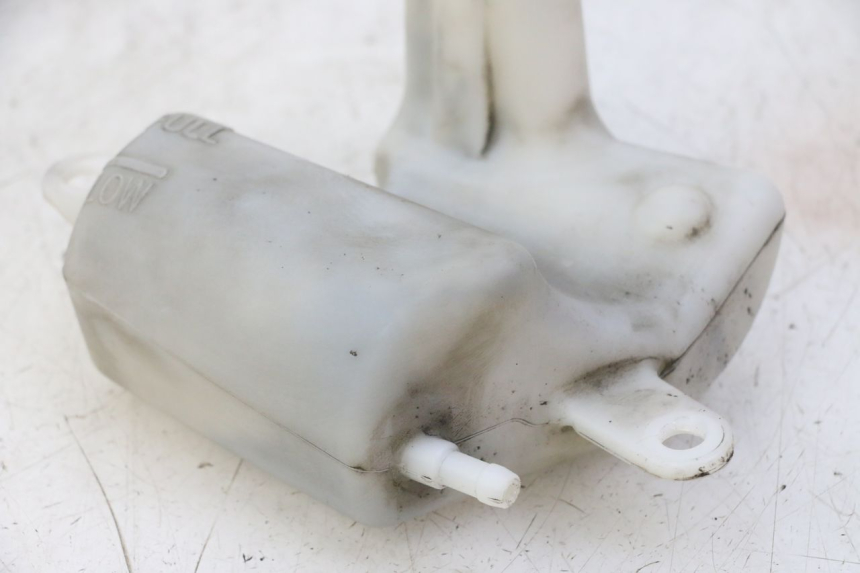 photo de Vaso di espansione YAMAHA X-MAX XMAX 125 (2010 - 2013) - Dettaglio del componente