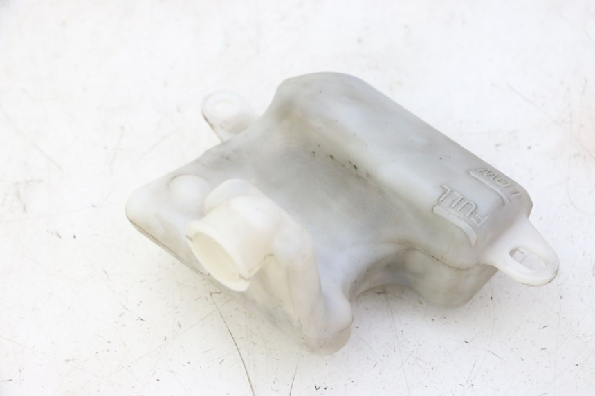 photo de Vaso di espansione YAMAHA X-MAX XMAX 125 (2010 - 2013) - Altra angolazione