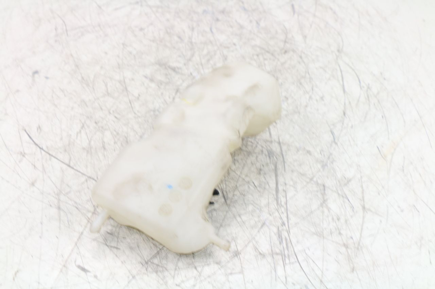 photo de Vaso di espansione YAMAHA YP MAJESTY ABS 400 (2007 - 2009) - Dettaglio del componente