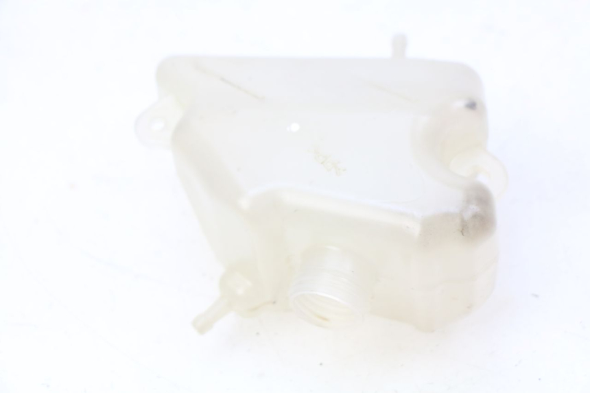 photo de VASO DI ESPANSIONE KAWASAKI Z 650 (2016 - 2019) - Zoom sullo stato d'uso