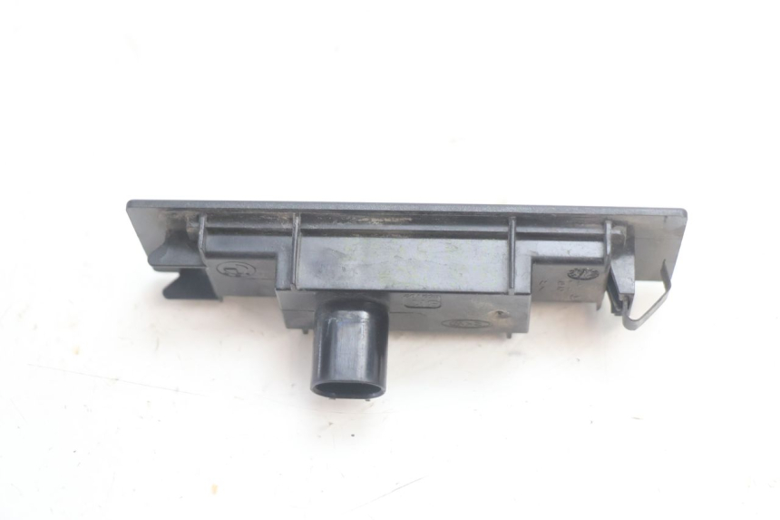 photo de FANALE DI POSIZIONE BMW C SPORT 650 (2015 - 2021) - Altra angolazione