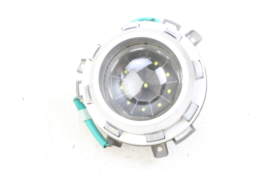 photo de VEILLEUSE SYM CROX 4T 50 (2016 - 2023) - Dettagli dei punti di fissaggio