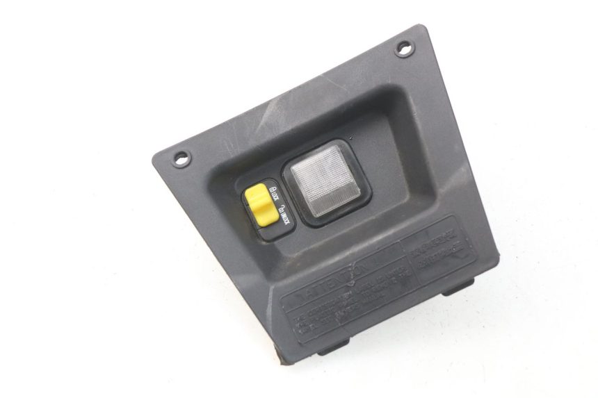 photo de FANALE DI POSIZIONE SYM JOYMAX 250 (2013 - 2017) - Vista principale