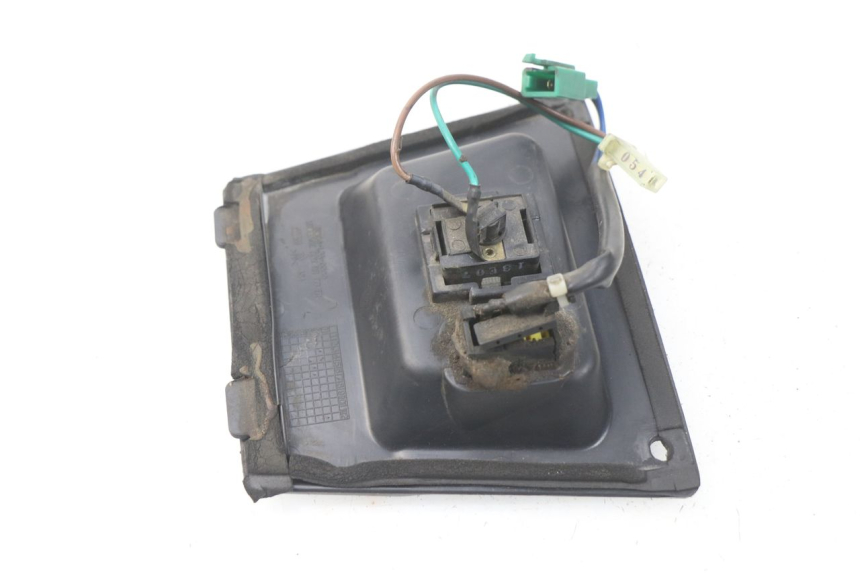 photo de FANALE DI POSIZIONE SYM JOYMAX 250 (2013 - 2017) - Zoom sullo stato d'uso