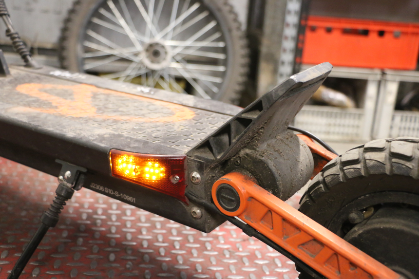 photo de SPIA JOYOR S10-S-Z 1 - Stato della superficie e materiale