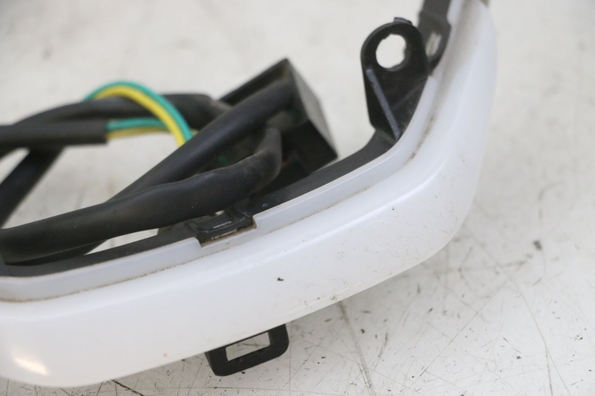 photo de VEILLEUSE PEUGEOT KISBEE 4T 50 (2018 - 2022) - Dettaglio del componente