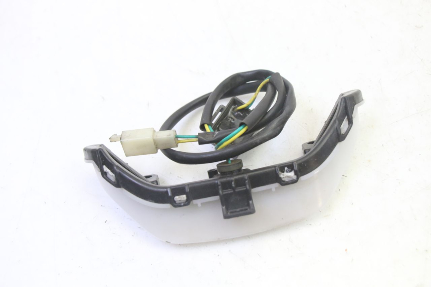 photo de VEILLEUSE PEUGEOT KISBEE 4T 50 (2018 - 2022) - Zoom sullo stato d'uso