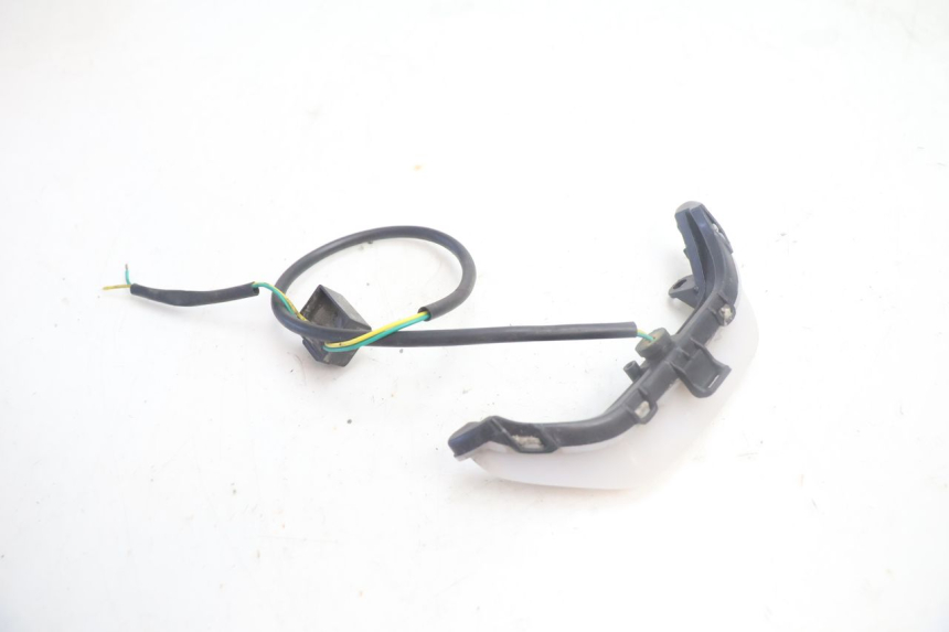 photo de VEILLEUSE PEUGEOT KISBEE 4T 50 (2018 - 2022) - Altra angolazione
