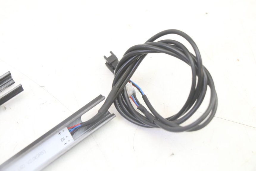 photo de SPIA DUALTRON MINI SPECIAL 1 - Stato della superficie e materiale