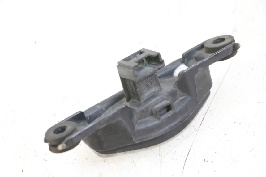 photo de FANALE DI POSIZIONE SUZUKI SV S 650 (1999 - 2002) - Altra angolazione