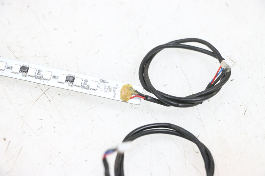 photo de SPIA DUALTRON VICTOR LIMITED 1 - Stato della superficie e materiale