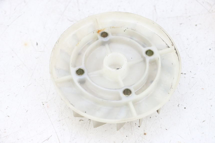 photo de VENTOLA KYMCO AGILITY CITY 4T 50 (2008 - 2016) - Dettaglio del componente