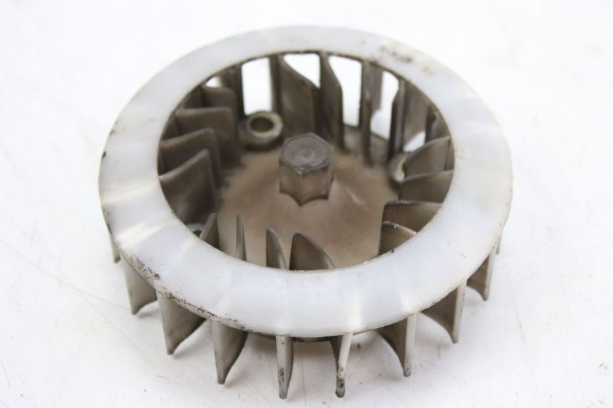 photo de VENTILATORE TNT MOTOR BOSTON 4T 50 (2018 - 2025) - Altra angolazione