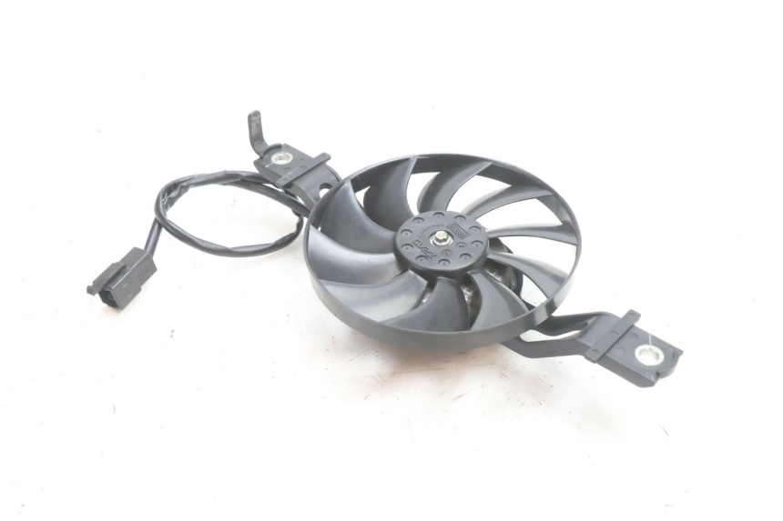 photo de VENTILATORE SUZUKI BURGMAN 125 (2007 - 2014) - Altra angolazione