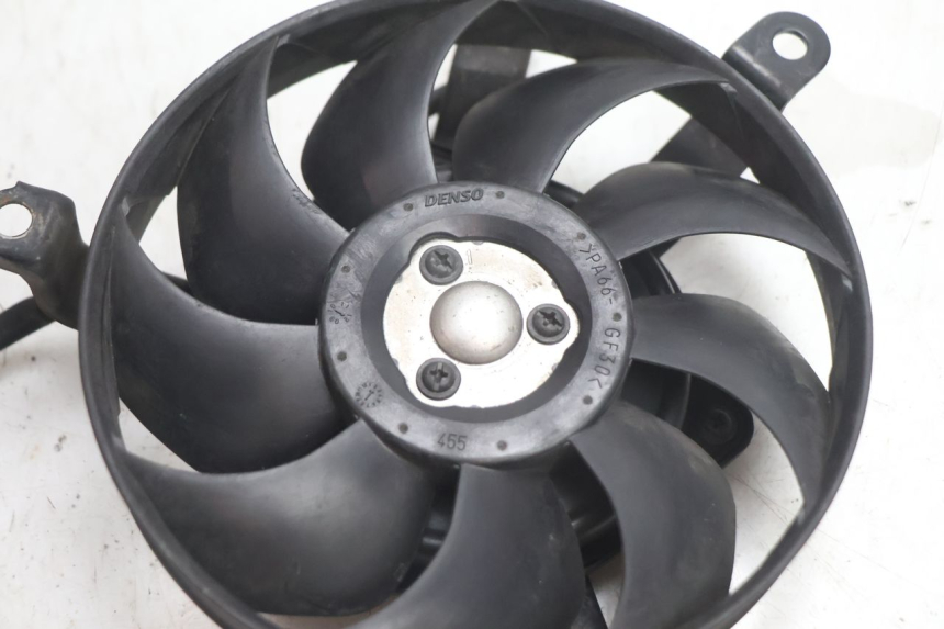 photo de VENTOLA SUZUKI BURGMAN EXECUTIVE ABS 650 (2006 - 2012) - Dettaglio del componente
