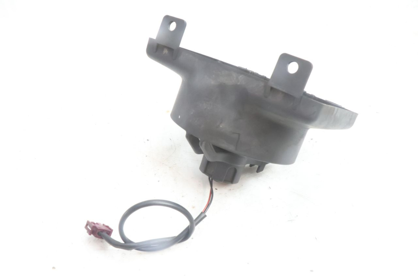 photo de VENTOLA BMW C1 125 (2000 - 2003) - Zoom sullo stato d'uso
