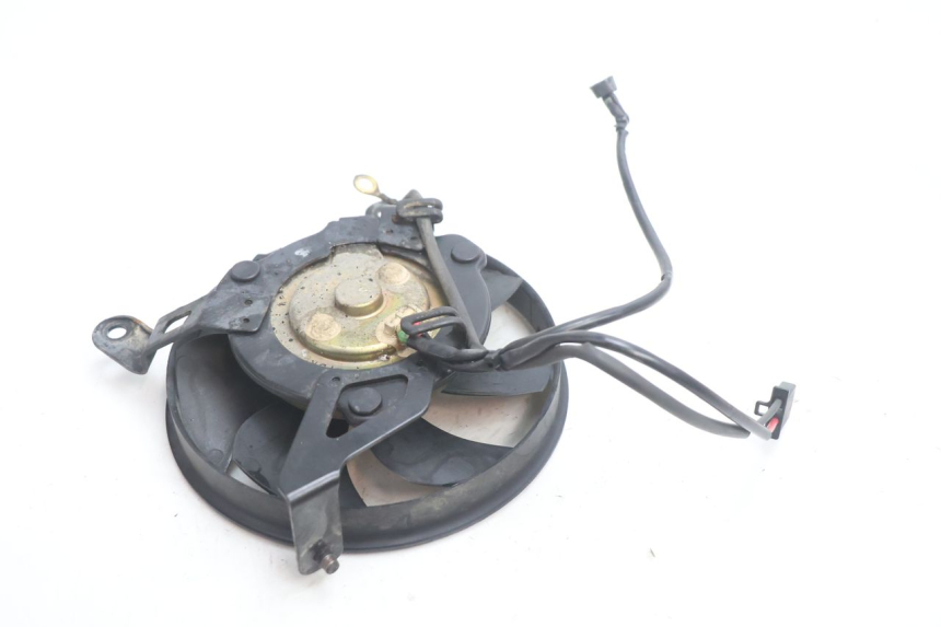 photo de VENTOLA HONDA CB F HORNET 600 (2005 - 2006) - Zoom sullo stato d'uso