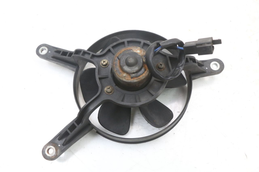 photo de VENTILATORE KYMCO DINK STREET ABS 125 (2011 - 2018) - Zoom sullo stato d'uso