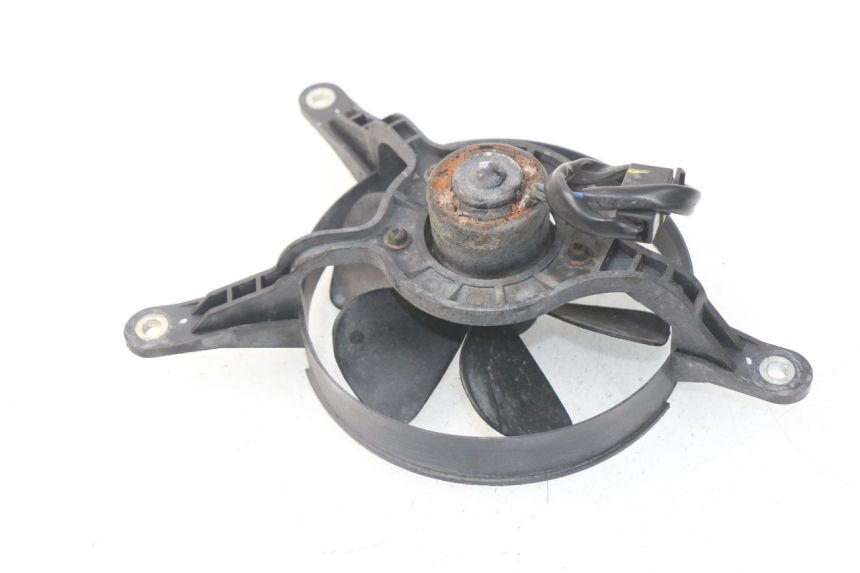 photo de VENTILATORE KYMCO DINK STREET 125 (2009 - 2014) - Zoom sullo stato d'uso