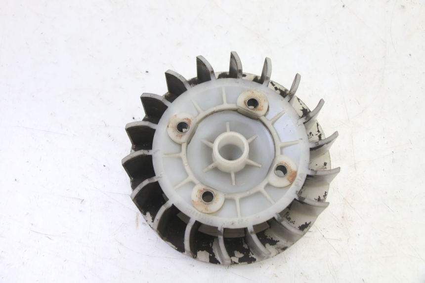 photo de VENTILATORE PEUGEOT ELYSTAR 50 (2002 - 2014) - Altra angolazione