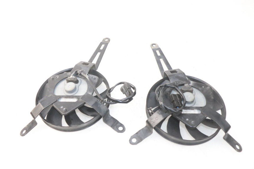 photo de VENTILATORE YAMAHA FJR ABS 1300 (2006 - 2012) - Altra angolazione