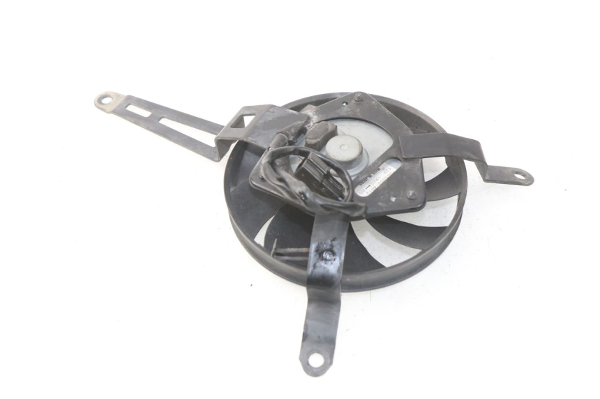photo de VENTILATORE YAMAHA FJR ABS 1300 (2006 - 2012) - Stato della superficie e materiale