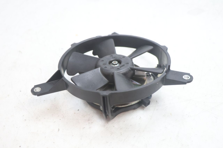 photo de VENTOLA HONDA FJS SILVER WING SILVERWING 400 (2005 - 2008) - Dettaglio del componente