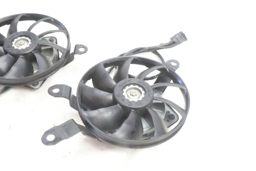 photo de VENTOLA YAMAHA FZ8 800 (2010 - 2016) - Zoom sullo stato d'uso