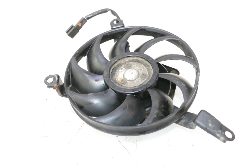 photo de VENTOLA SUZUKI GSR 600 (2005 - 2012) - Dettaglio del componente