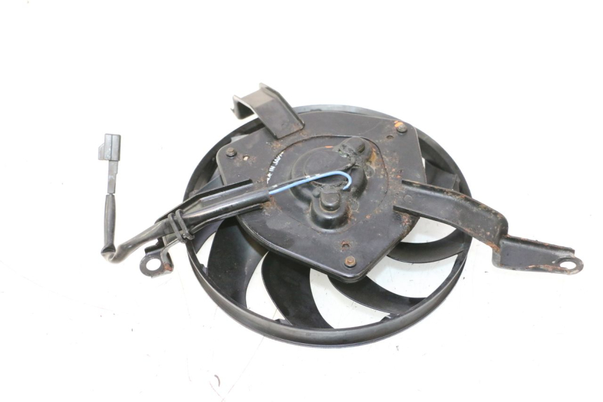 photo de VENTOLA SUZUKI GSR 600 (2005 - 2012) - Primo piano tecnico