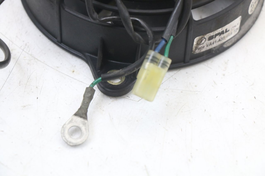 photo de VENTOLA HONDA NES AROBASE 125 (2000 - 2003) - Dettagli dei punti di fissaggio