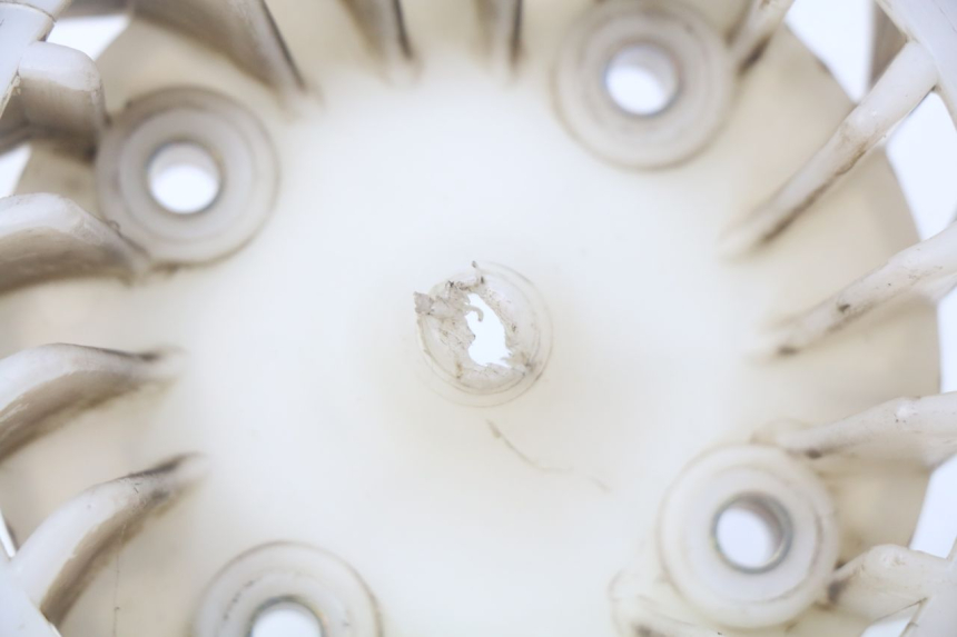 photo de VENTILATORE SYM JET EURO X 2T 50 (2003 - 2007) - Zoom sullo stato d'uso